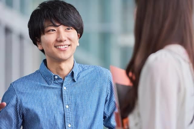 誰かとほんの少しだけでも話したい時僕が話を聴きます 悩みでも恋愛でも自慢でも相談でも愚痴でもお気軽にどうぞ〜 イメージ7