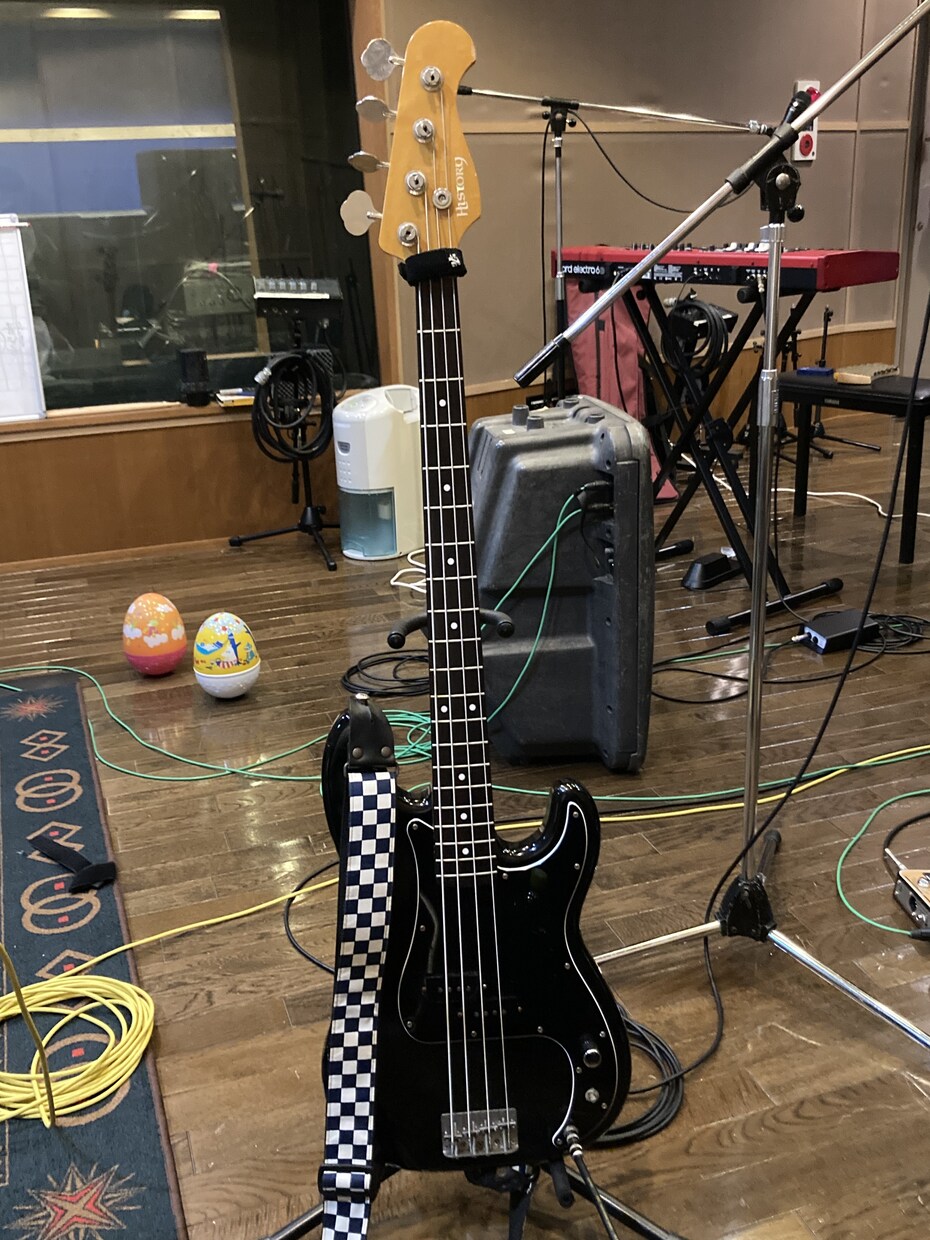 ベースを演奏します 素敵な楽曲に素敵なベースラインを演奏します！ イメージ2