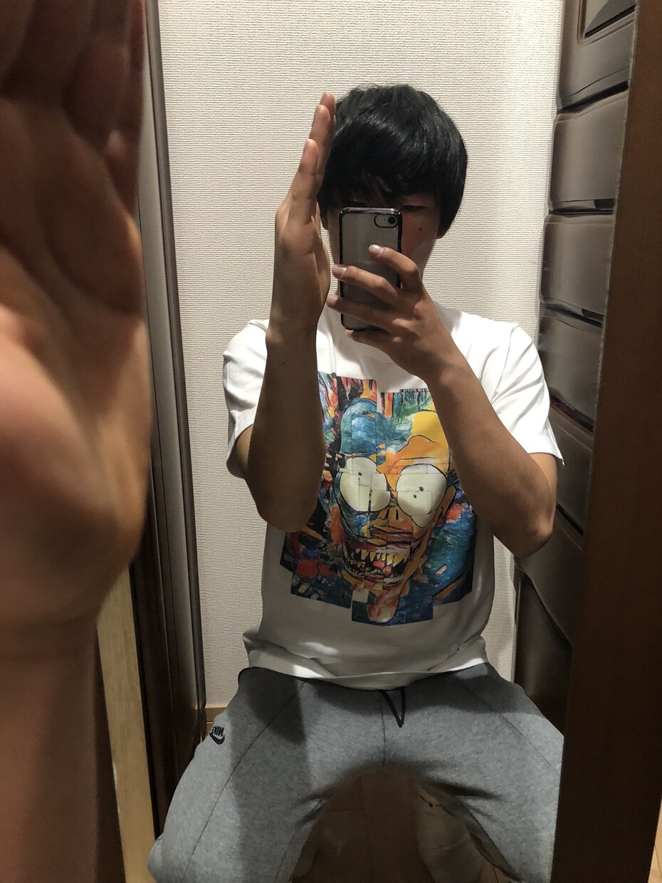 世界で1枚、あなただけのTシャツを作ります 現役大学生があなたのご要望に合わせて1からデザインします。 イメージ3