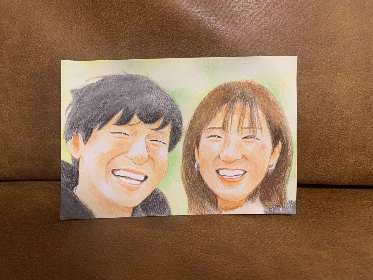 やさしい手描きタッチで似顔絵をお作りします 思い出の一瞬を、やさしい色と表情で形にします。 イメージ2