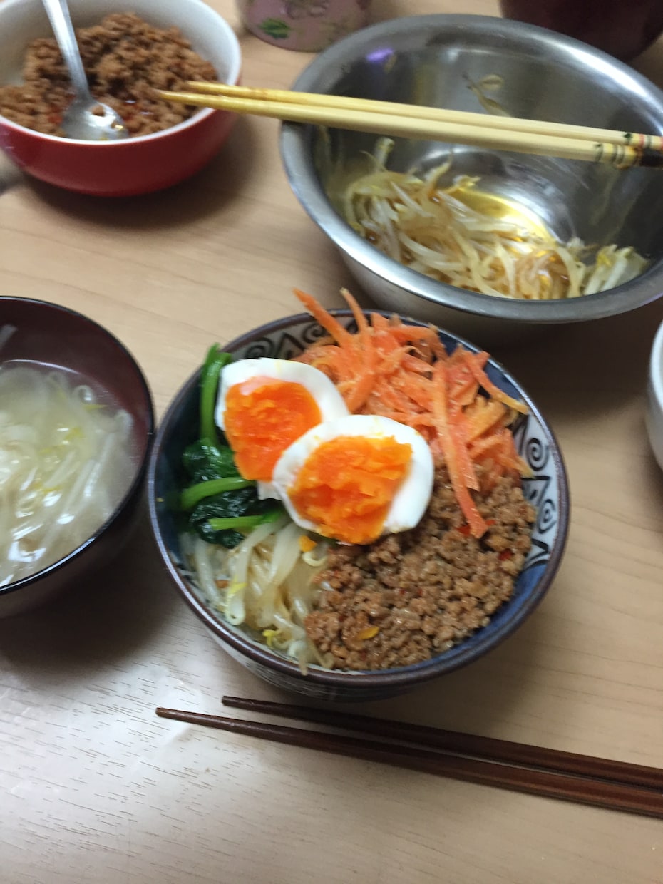 カロリーや栄養が整ったメニューを考えます。ダイエットや貧血などに対応。 イメージ1