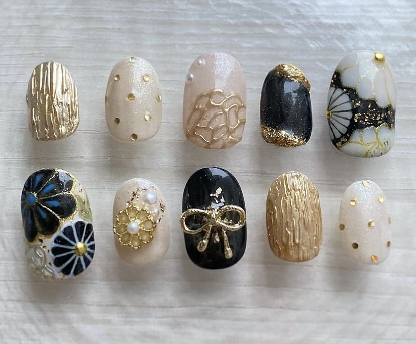 成人式ネイル制作いたします 皆様の振袖に合わせて制作いたします！ イメージ1