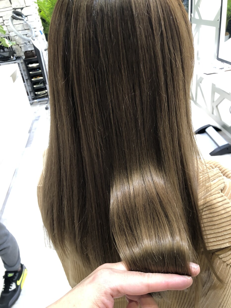 現役美容師が小顔に見せる似合わせをご提案します 似合わせ理論からあなたを小顔に導きます。 イメージ10