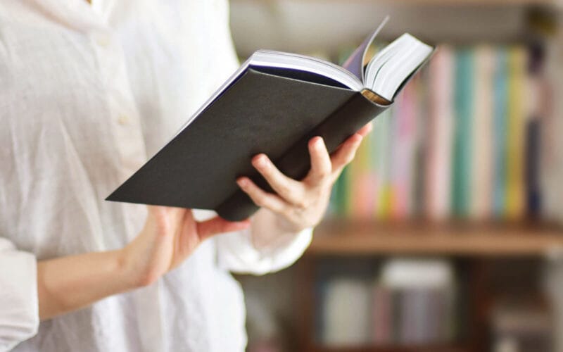某新人賞二次通過者が小説を読んで感想を書きます 感想は甘口～辛口までお選びいただけます。 イメージ1