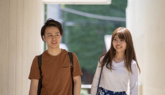 目の前の女の子が脈ありかどうかの判断テクを教えます (男性目線)たった１アクションでイケるかどうかがわかります イメージ1