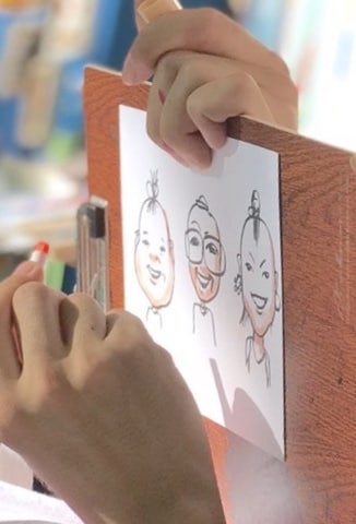 毒のあるかわいい似顔絵描きます 腹が立つけどうれしい！いつもと違った似顔絵です！ イメージ2