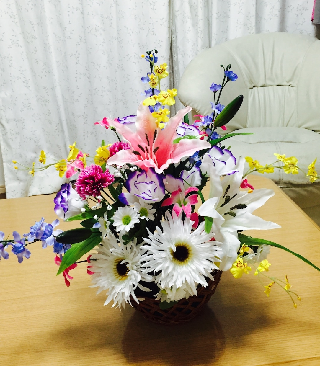 生花・造花のアレンジメント作ります プレゼント・御祝・お見舞・仏事用アレンジメントを作れます イメージ1