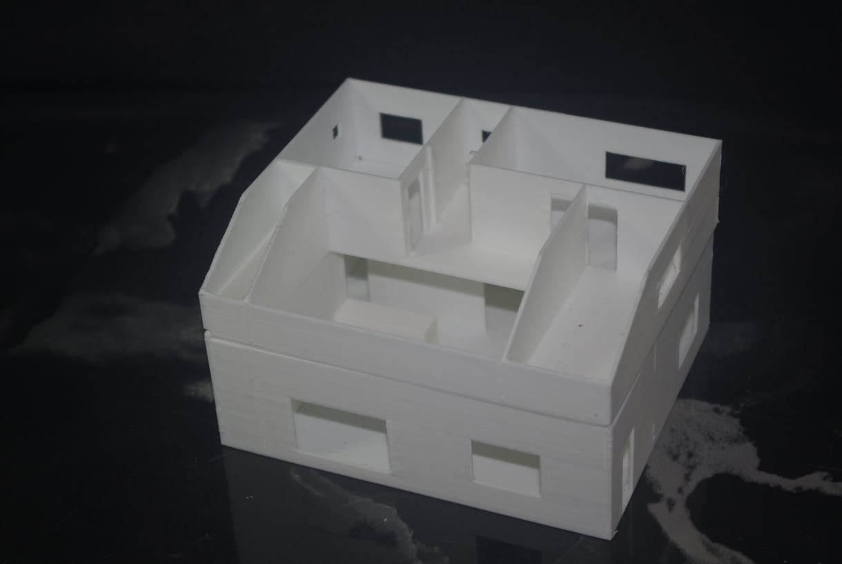 ３Dプリンターにて模型の作成を行います 。　お話をお聞きし、柔軟にわかりやすい模型を作成します。 イメージ4