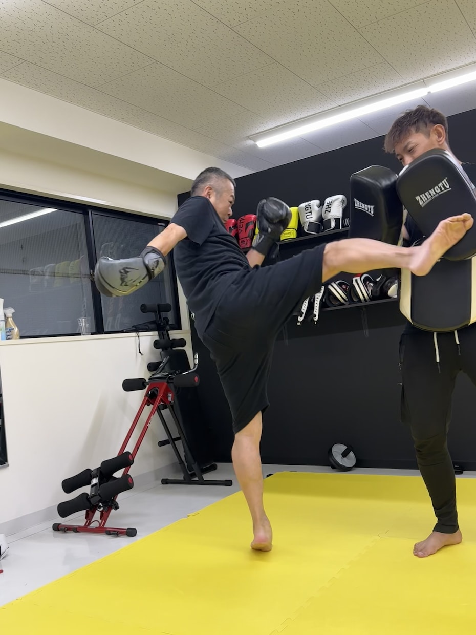 あなた専用のトレーニングと食事メニューを作ります キックボクシング×筋トレ指導の現役ジム代表兼トレーナーが担当 イメージ2