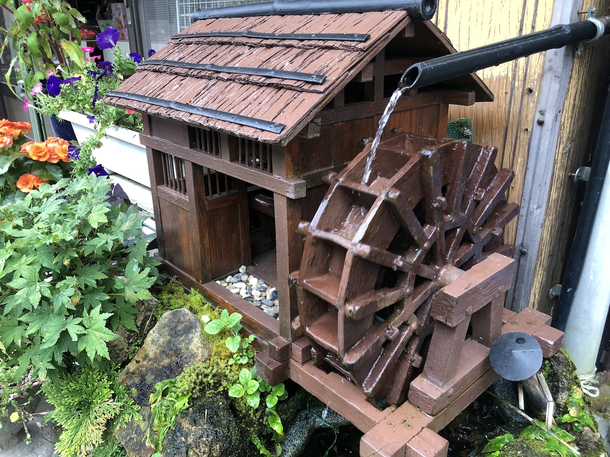 秘密厳守であなたのちょっとした話し相手になります 芸能人からの依頼も受ける相談屋と話してみませんか？ イメージ1