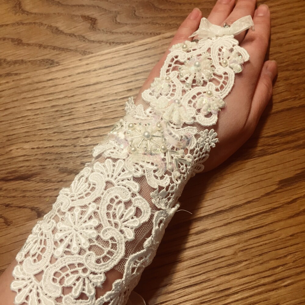 パーティーや挙式向け★ボディーピアス作成致します 特別な日の軟骨ピアス…なかなか良いのが見つからない！という方 イメージ8