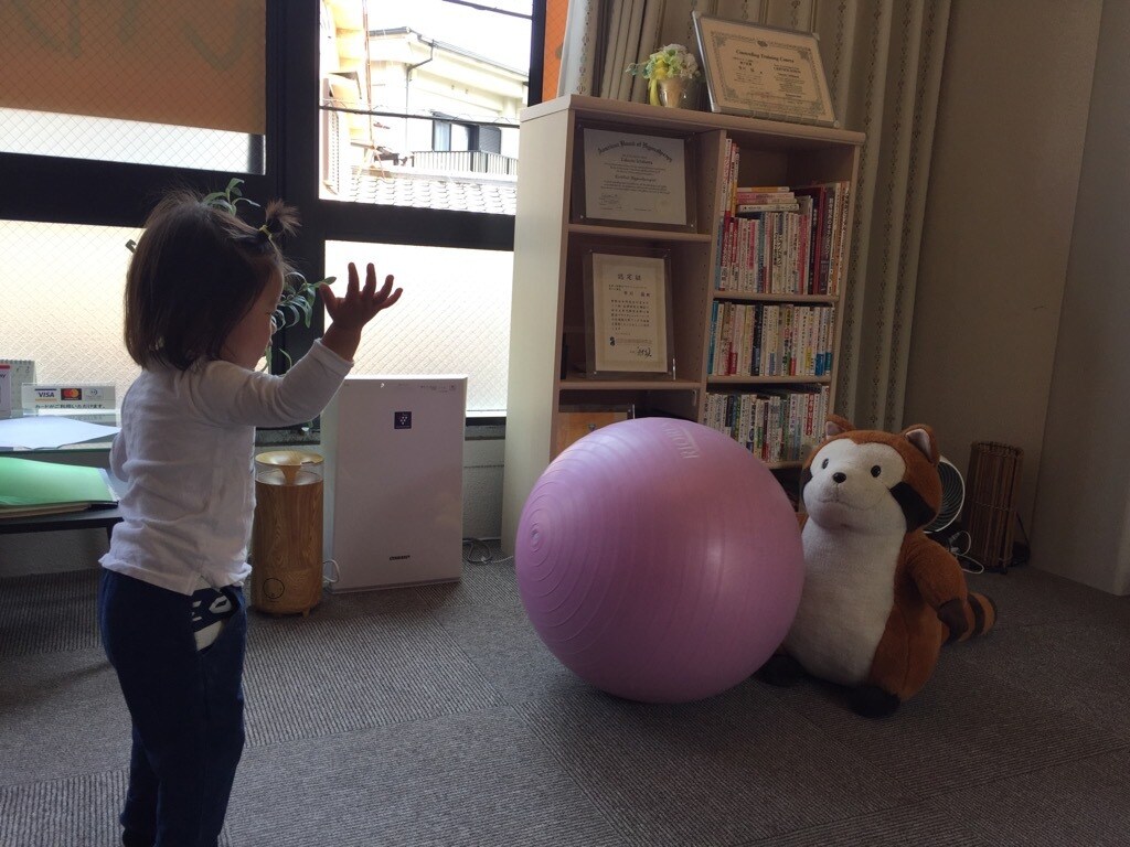 パパっ子育てに悪戦苦闘のご主人！アドバイスします 歯磨きもパパがいい♪寝かしつけもパパがいい♫奥様も上機嫌＾＾ イメージ9