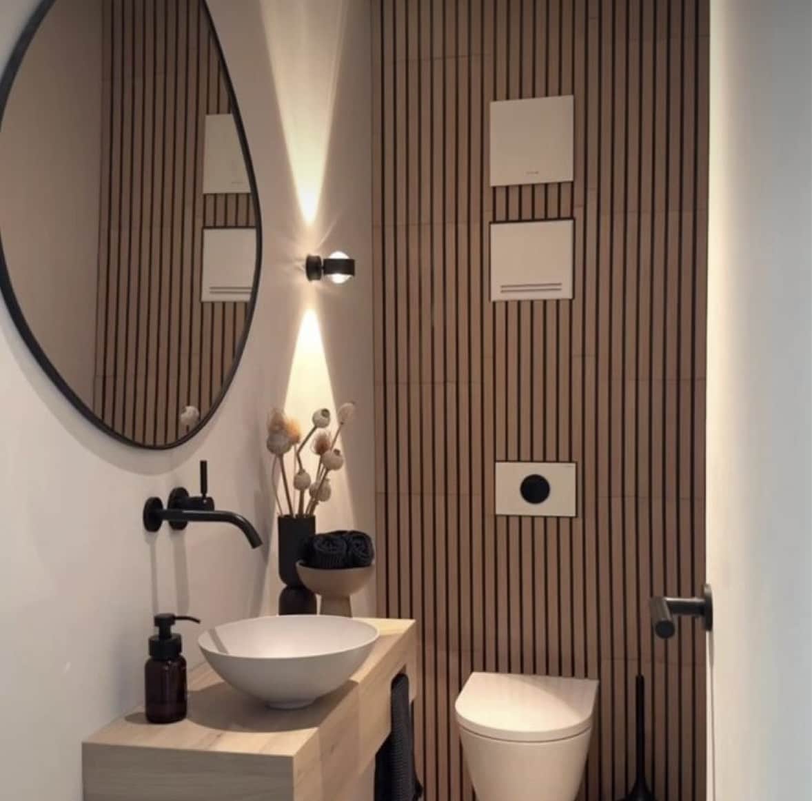 おしゃれトイレに♩インテリアコーディネートします 小物類のセレクトします！毎日使う場所だからこそ素敵な空間へ☆ イメージ2