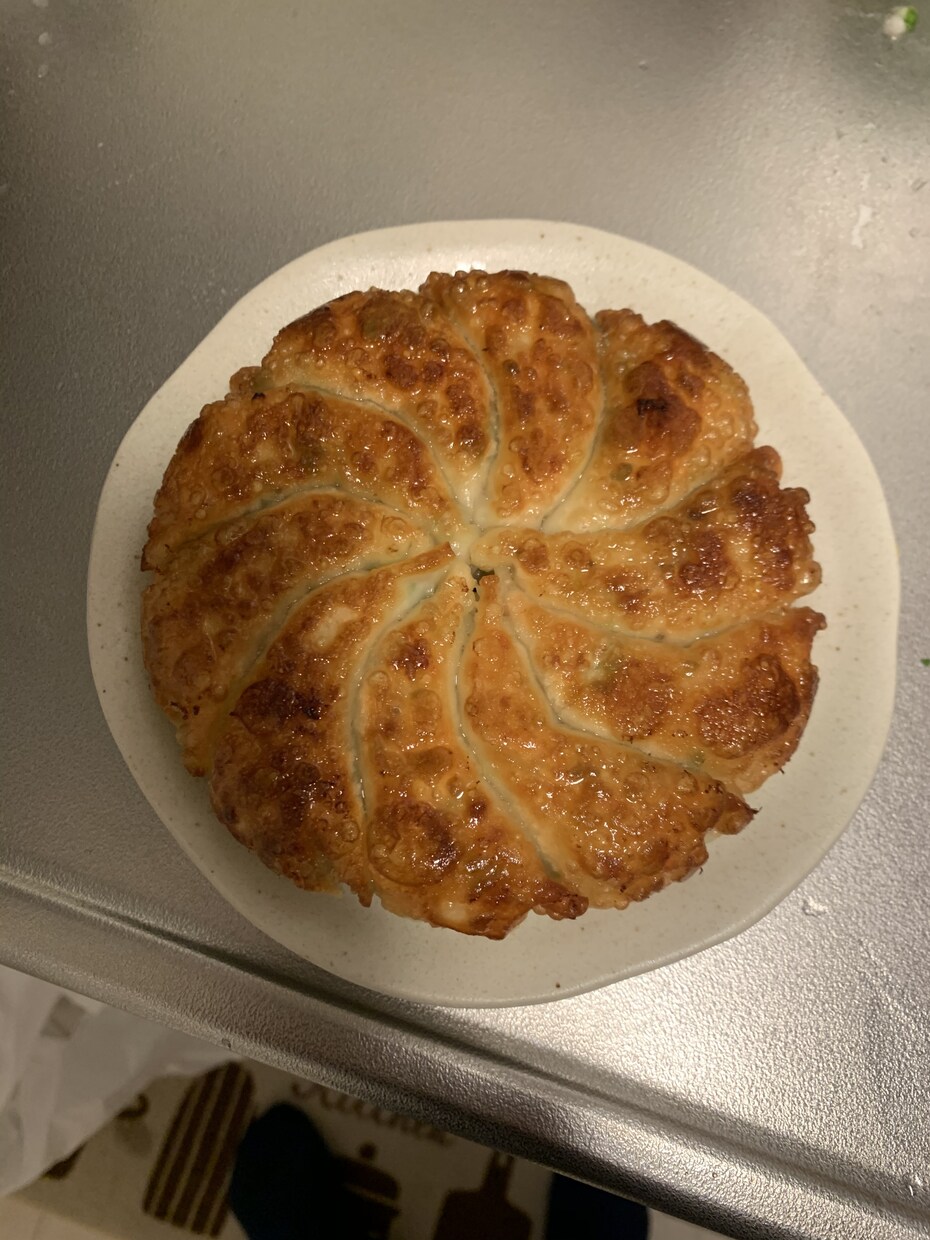 簡単、手作り餃子の作り方を伝授します お弁当にもおススメ！簡単に作れる餃子レシピとなります。 イメージ3