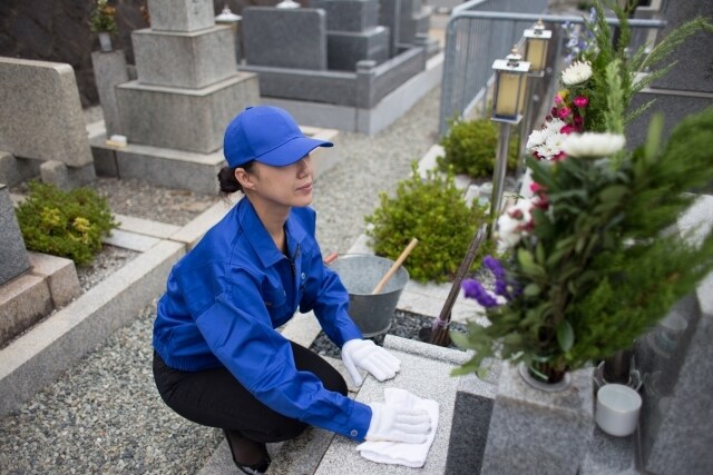 熊本市内交通費無料＿元清掃員がお墓参り代行します 前職の経験と女性ならではのきめ細やかさが強みです イメージ1