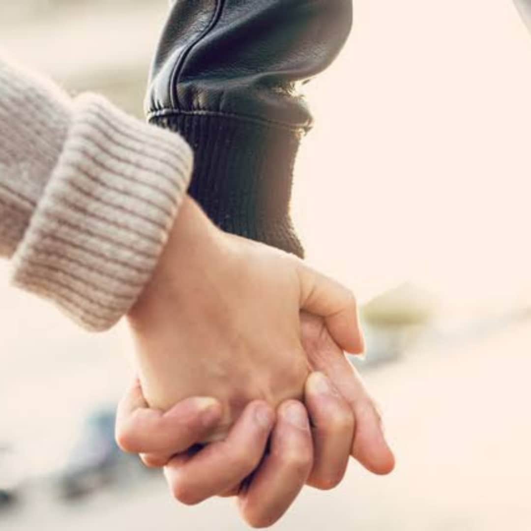 気になる相手♡との近い未来を見ます あなたの太陽になって迷い闇を明るく照らす イメージ1