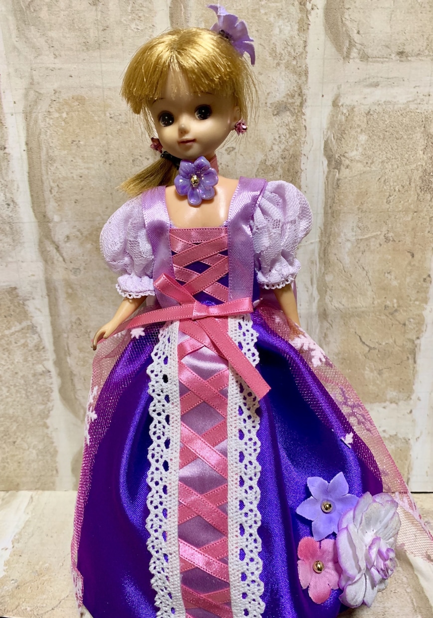 りかちゃんのドレスお作りします りかちゃんの服をご希望に合わせて製作致します。 イメージ1