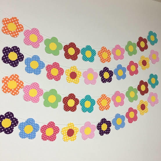 指定して頂いた画像の壁面を制作します。ます 画用紙を使って保育の壁面づくりを受け付けています イメージ2