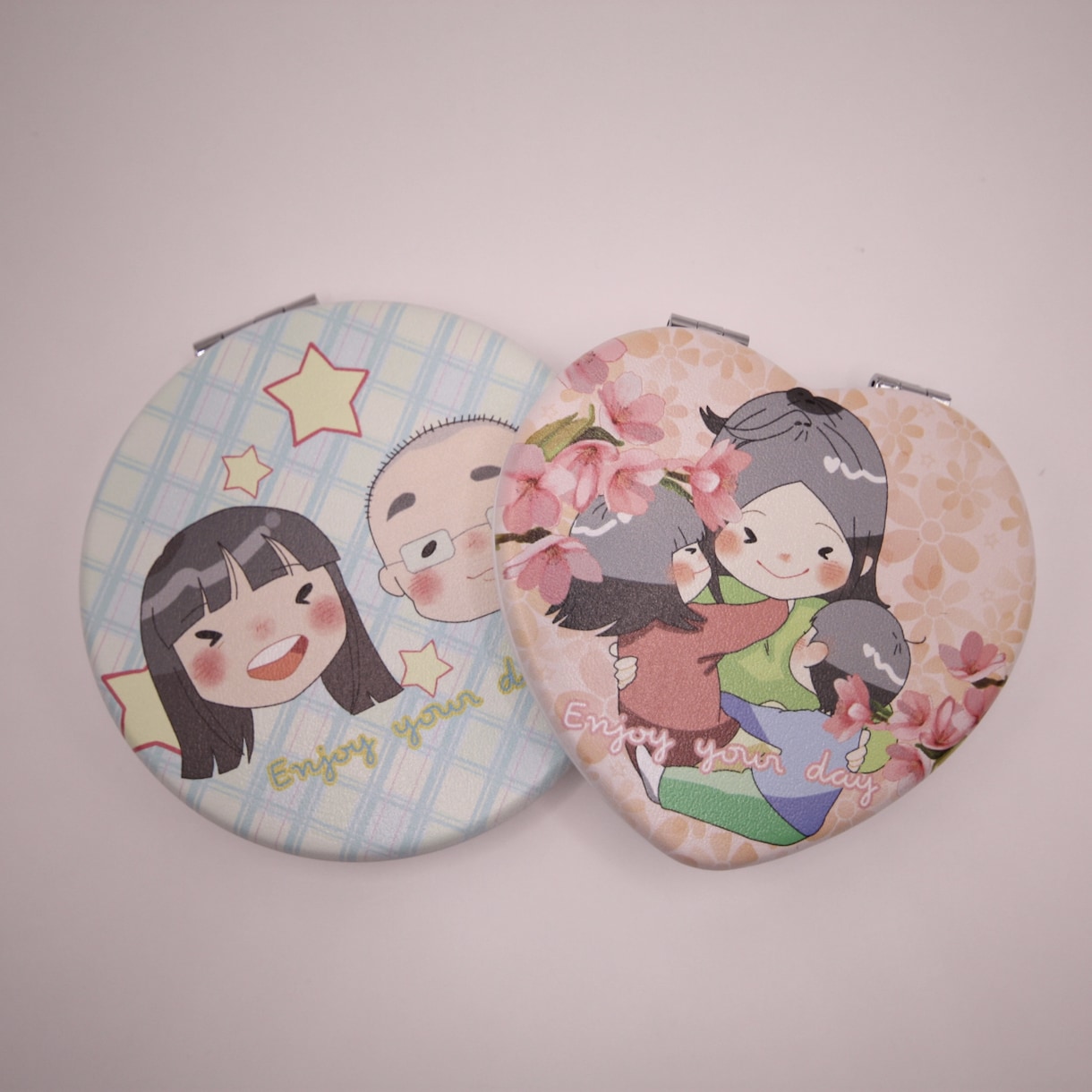 似顔絵グッズ作成します 送別会や結婚式、誕生日等のお祝い事にオリジナルギフトを！ イメージ3