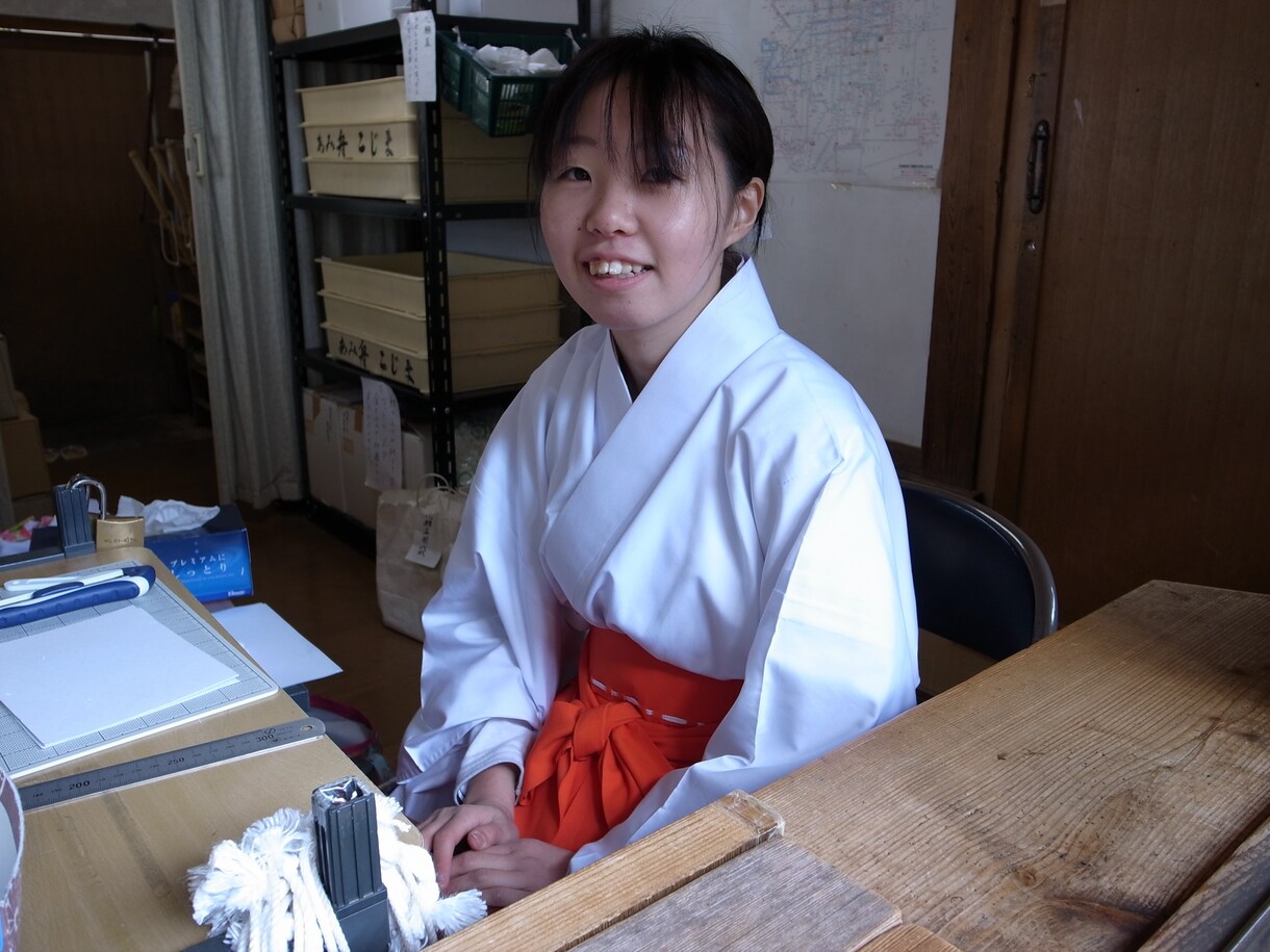 悩んでるならまず一度ご連絡ください。ます 元本職巫女が色んな悩みにスパッと答え、元気回復目指します。 イメージ1