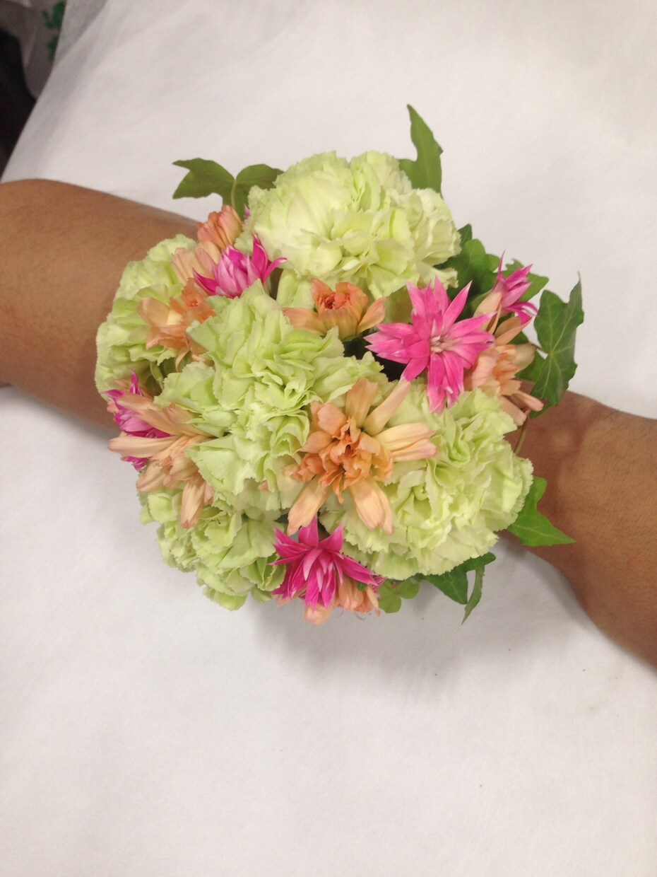 ギフトにする花のプレゼント商品の見方教えます 古いお花高く買わされてませんか？ イメージ4