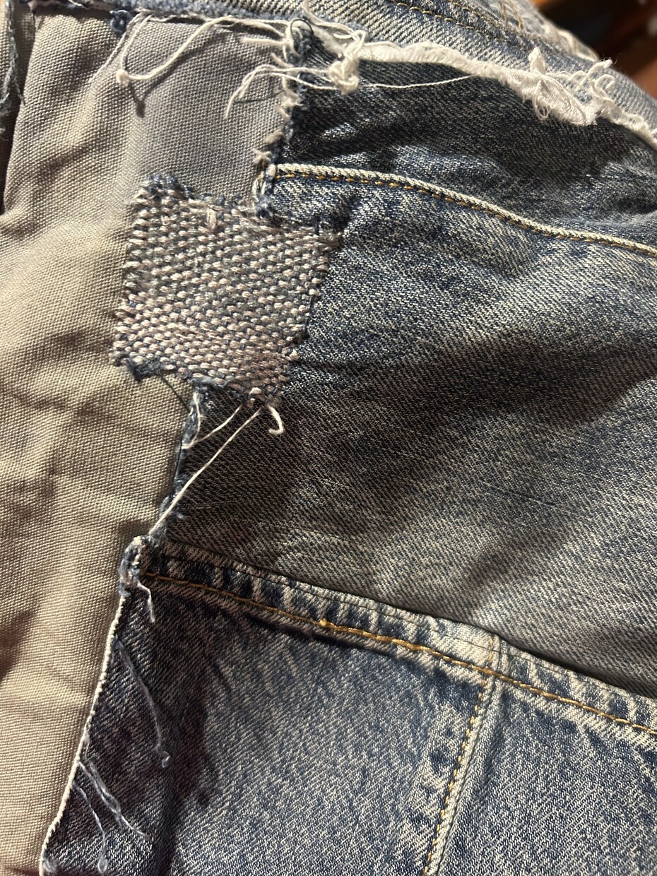 ダーニングリメイク承ります ダーニングでお持ちのお洋服やバッグ小物をリメイクいたします！ イメージ4