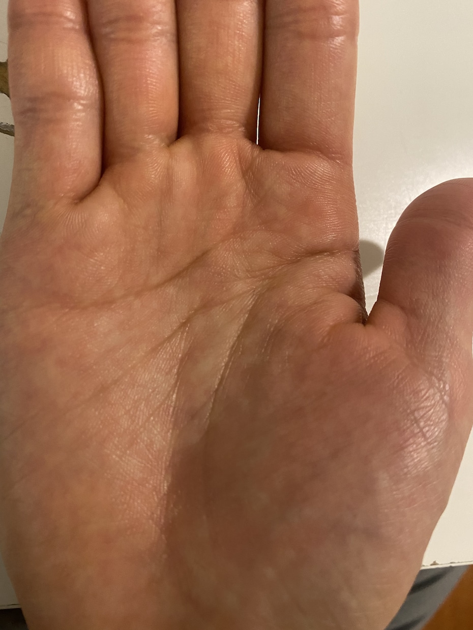 手相鑑定します 人生全般の運勢をあなたの手相で鑑定します。 イメージ1