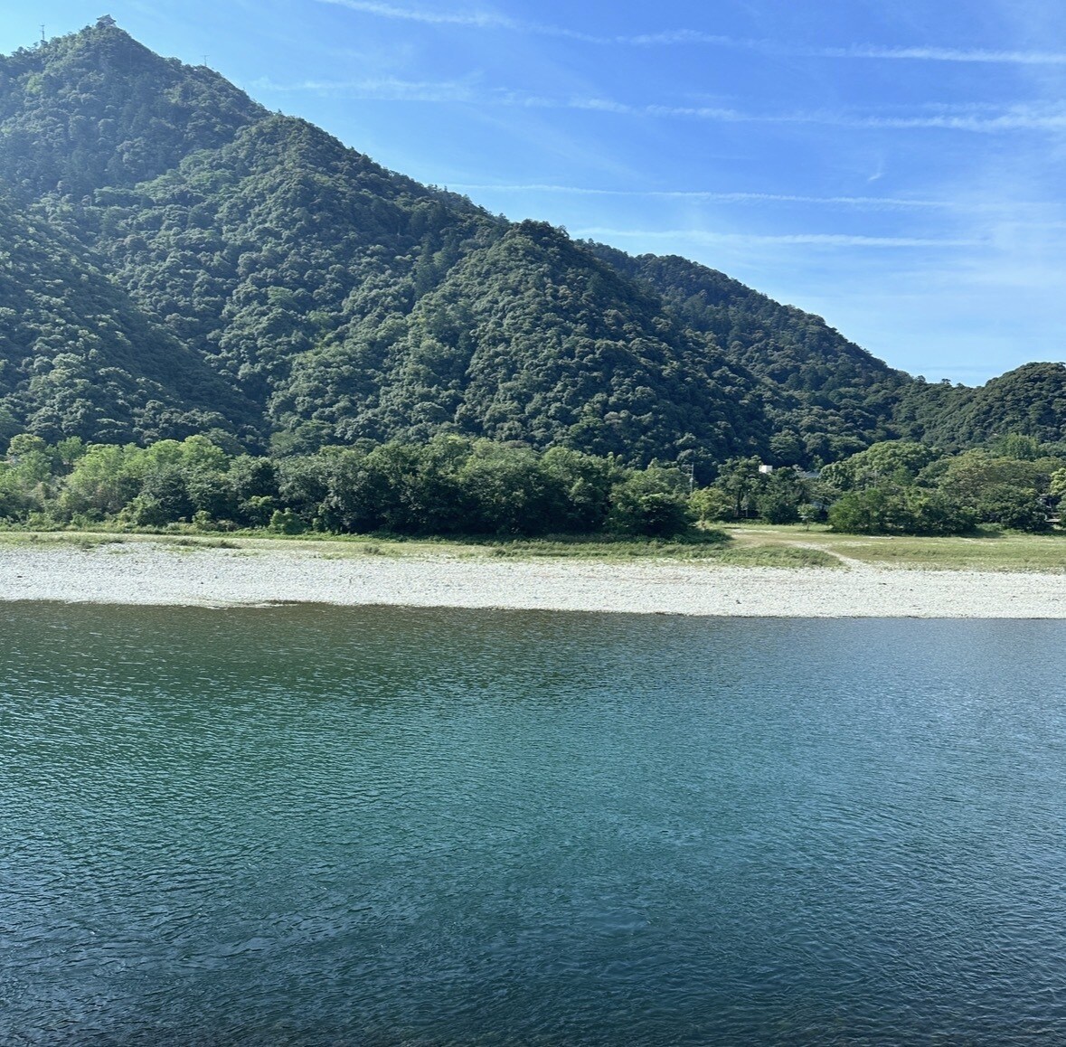 故人に伝えられなかった想いを伝えます 後悔、感謝、本音。5代続く霊媒師が責任持ってお伝えします。 イメージ3