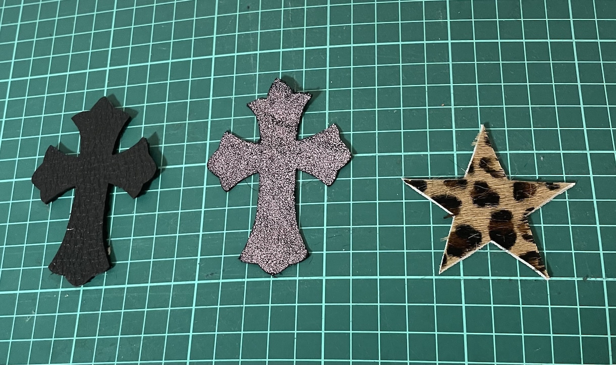 パッチ作成・縫い付けます ワンポイントで変わる。クロス＆スターの存在感。 イメージ2