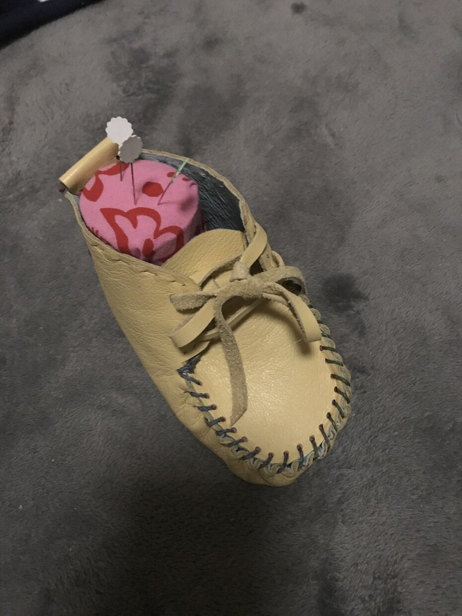 お子様用オリジナル本格レザーモカシンを作製します 世界に１つのオリジナル本格レザーモカシン イメージ3