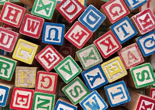 子供に小さい時から英語を学ぶのをお助けします 英会話レッスン！子供に限らず学生や働いている方へレッスン！ イメージ1