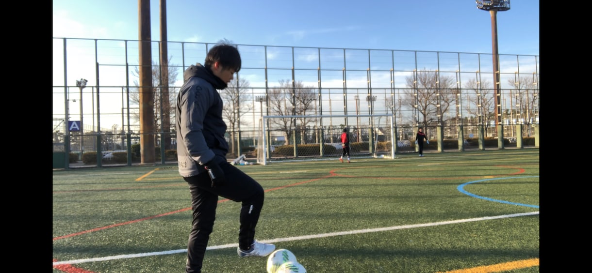 強豪校の現役GKコーチがマンツーマンレッスンします 課題を明確にしてプレーの質を改善！爆速で成長しよう！ イメージ1