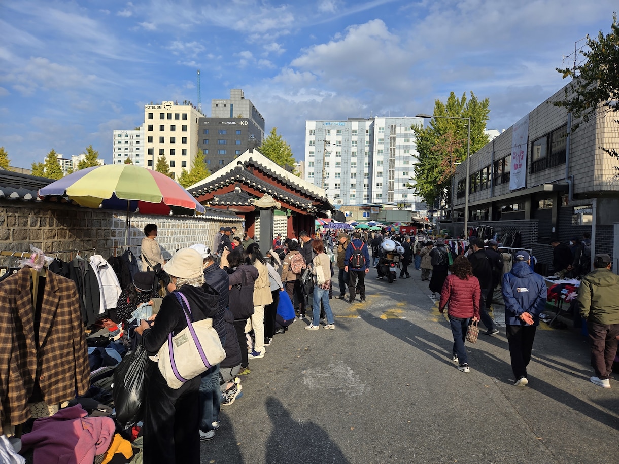 韓国トンミョ市場近く秘密の倉庫訪問の仕方教えます ノースフェイス大量仕入れ先紹介！倉庫訪問ガイドについて。 イメージ1