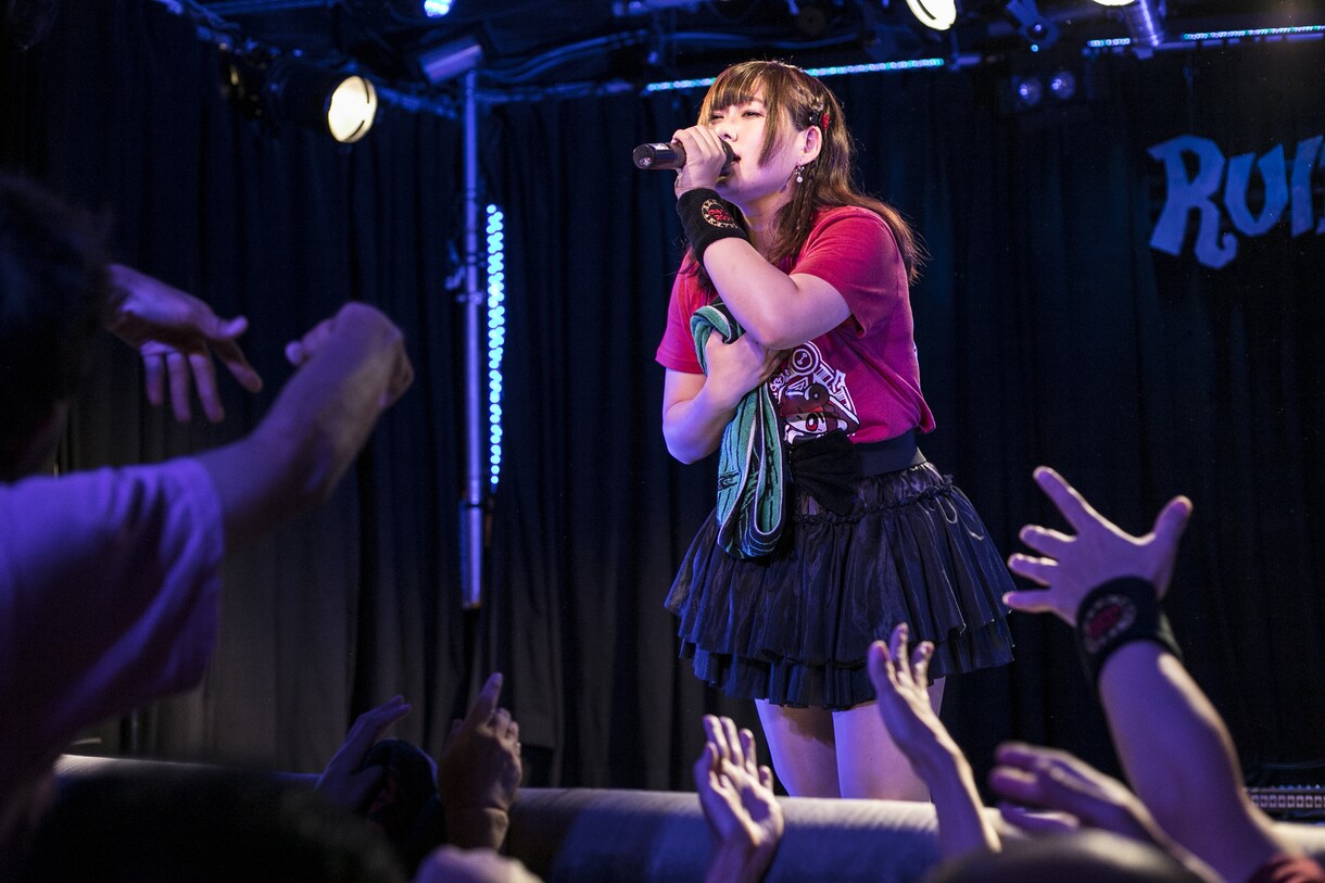 音楽ライブの撮影を行います 元地下アイドルが音楽ライブの撮影を行います！ イメージ5