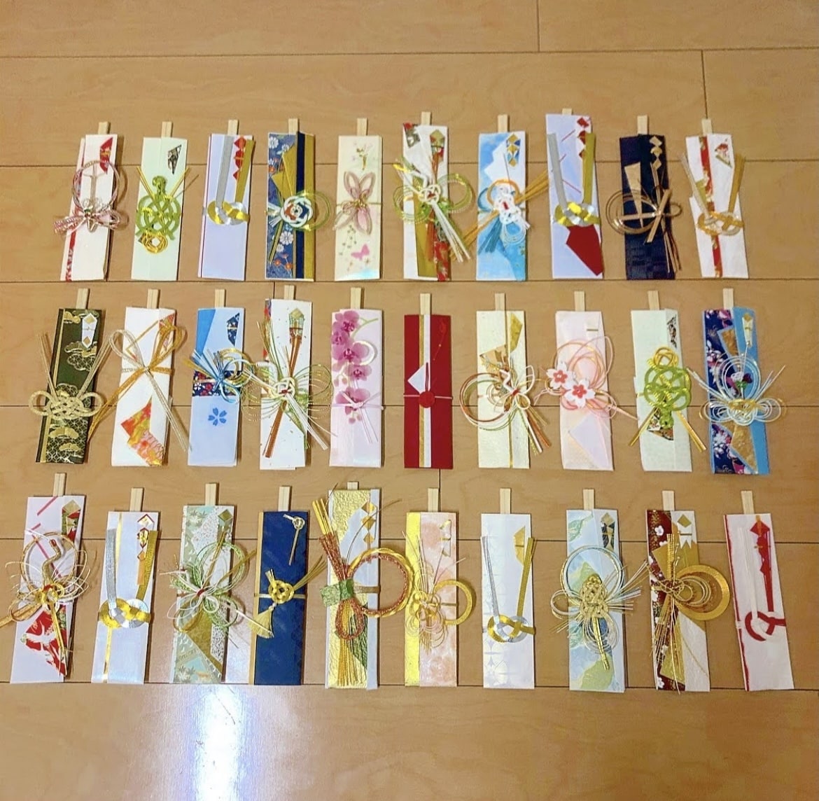 思い出のお祝儀袋、アレンジします 押し入れに眠っているお祝儀袋を、可愛い箸袋にリメイクします イメージ3