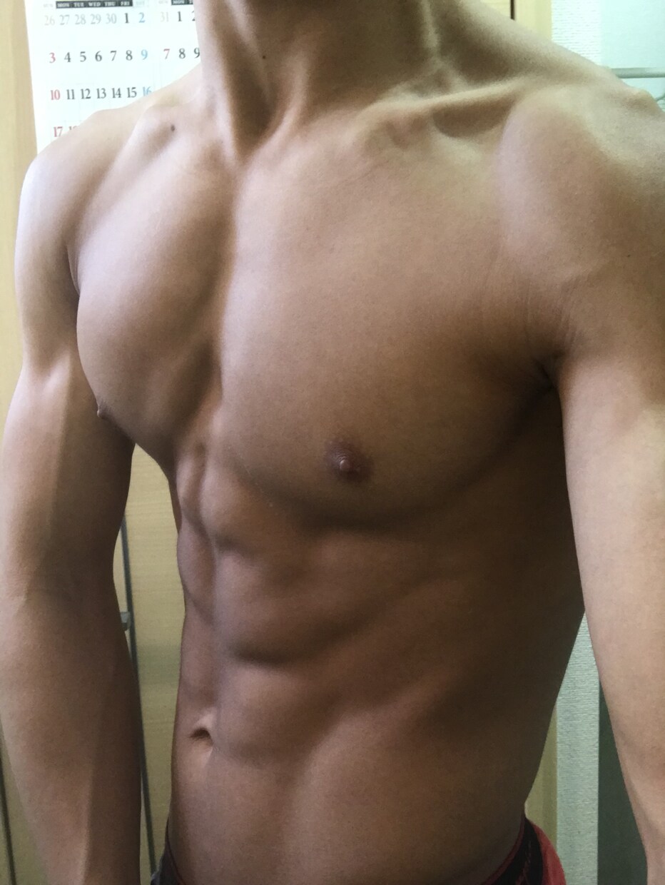 体を鍛えたいという人へ筋トレのメニューを考えます 筋肉をつけたい人、脂肪を減らしたい人。 イメージ2