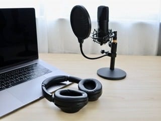 プロの声優が声を入れます ナレーション・朗読など承ります！ イメージ1