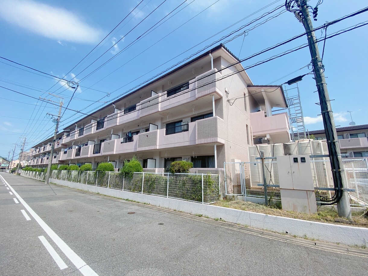 物件の写真撮影します 不動産屋さんの物件の写真撮影を致します。 イメージ3