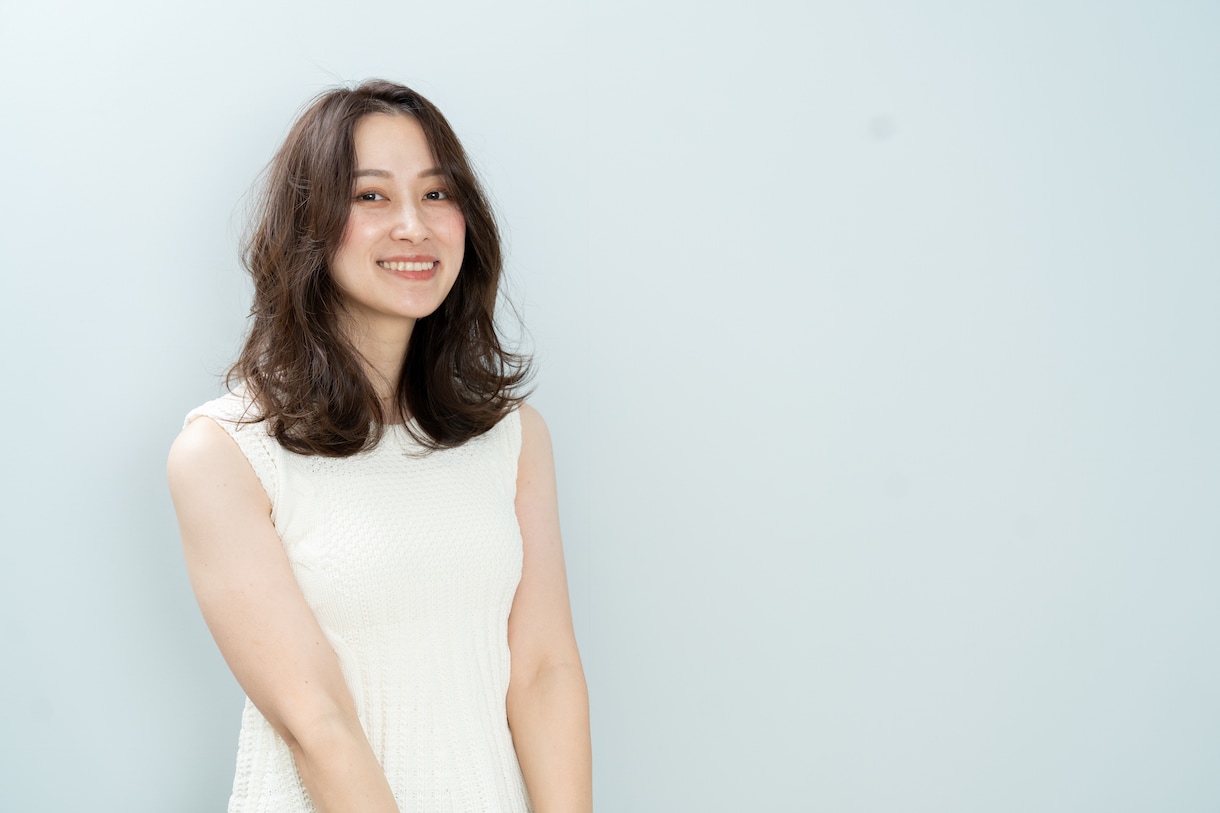美容室◎HP・クーポン用ヘアスタイルなど撮影します ストロボ2灯使用のヘアスタイル撮影。内観撮影のオプション◎ イメージ1