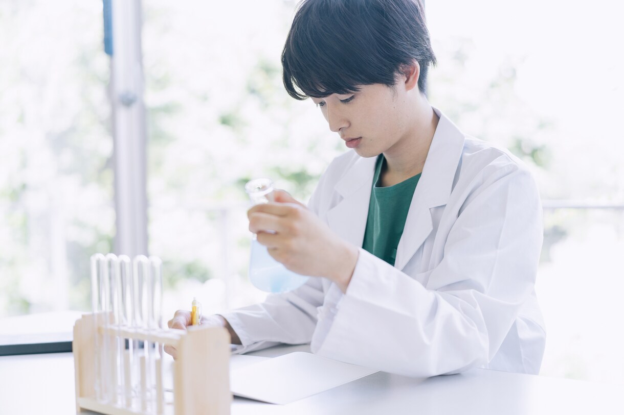 2回分のエントリーシート添削します ●製薬メーカー研究職 ●3名様まで格安対応 イメージ1