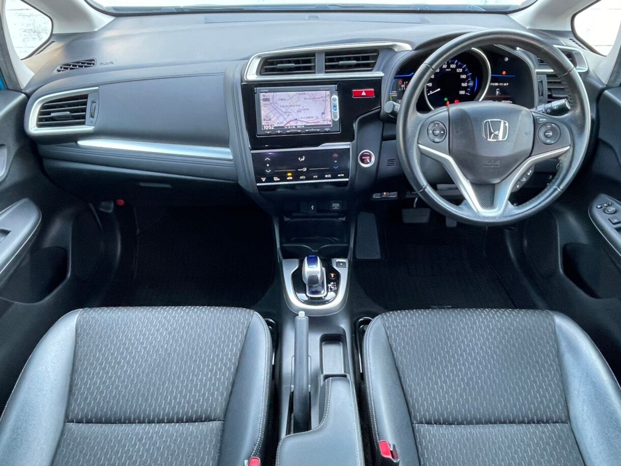 現役営業マンが車選びお手伝いします 車選び悩んでる方の希望の条件から車種選びの手助けを致します✨ イメージ3