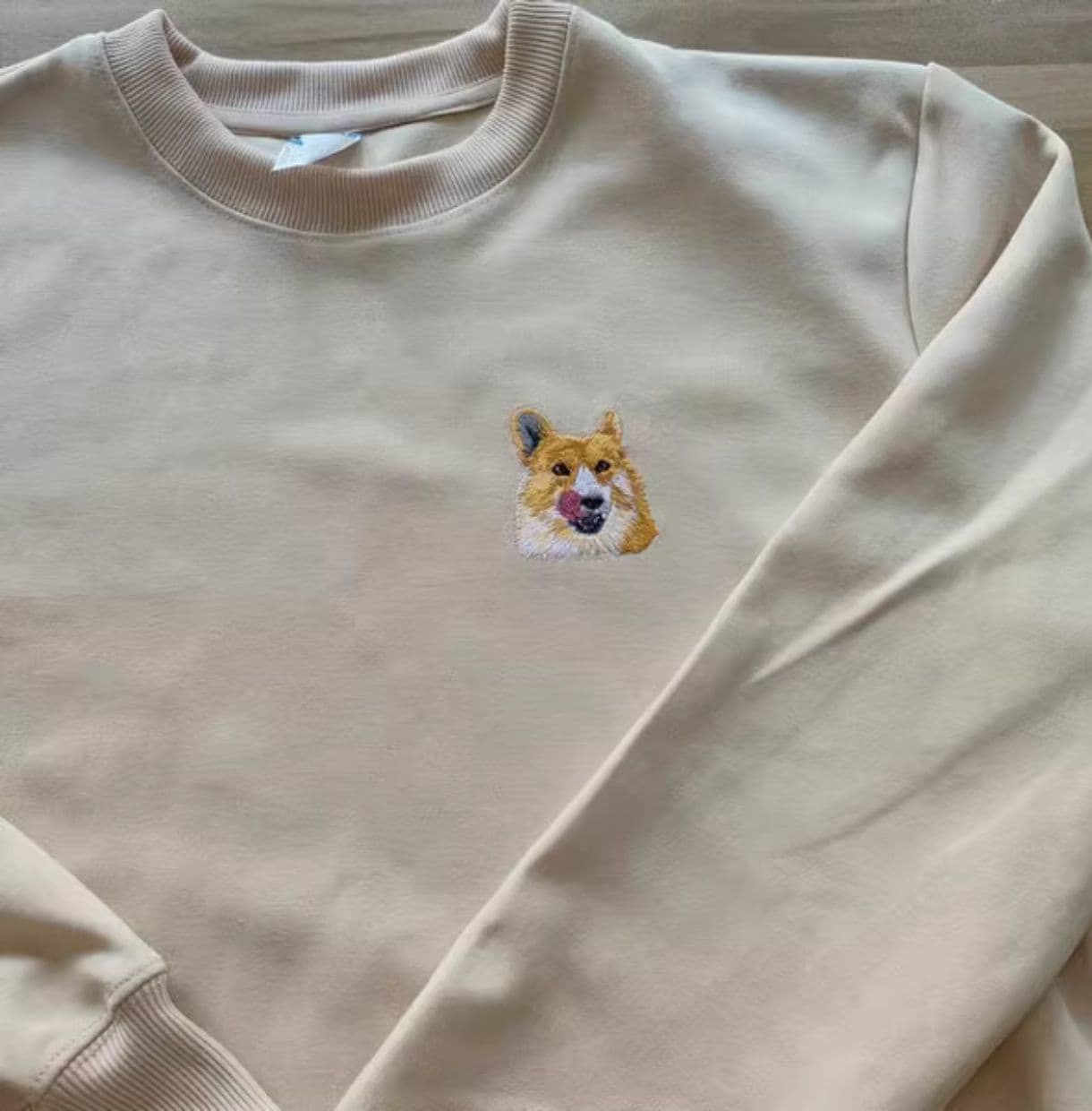 ペットの刺繍Tシャツを作ります 高品質生地・可愛いペットちゃんの刺繍を身につけて楽しめます イメージ6