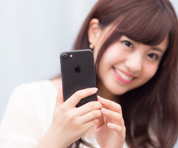 今すぐ話したい さびしい 眠れない夜 お話聴きます 話し相手 不安 愚痴 雑談 誰かと話したい つながりたい イメージ2