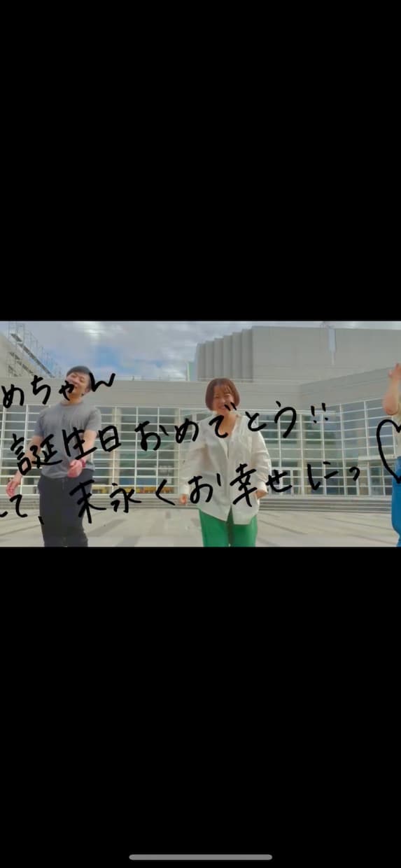 素敵な結婚式のお手伝いを動画でいたします パッと笑顔になれるような温まる動画を作成させてください イメージ3
