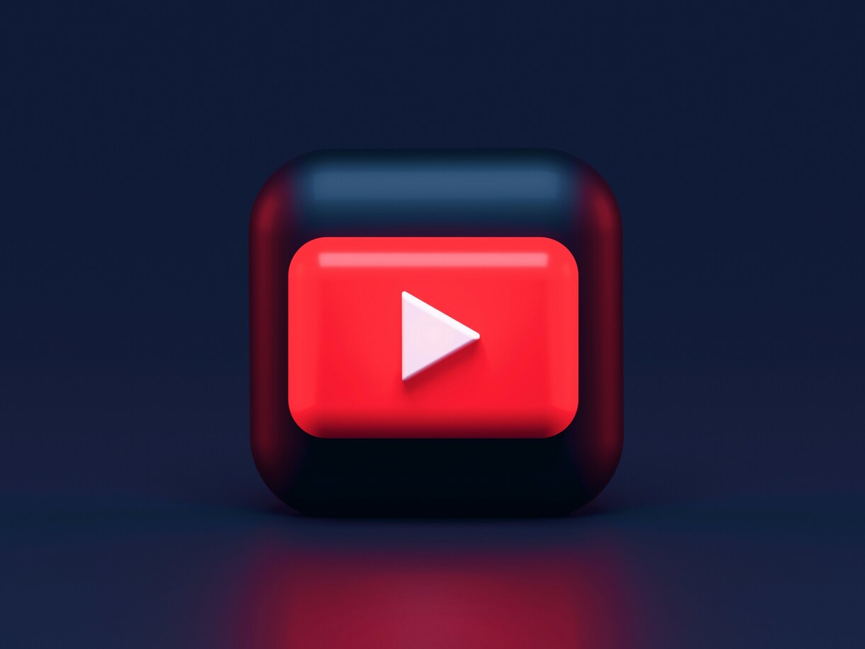 プロがYouTubeのサムネイルを作成します 10以上の某チャンネルのサムネイルを170枚以上担当 イメージ1
