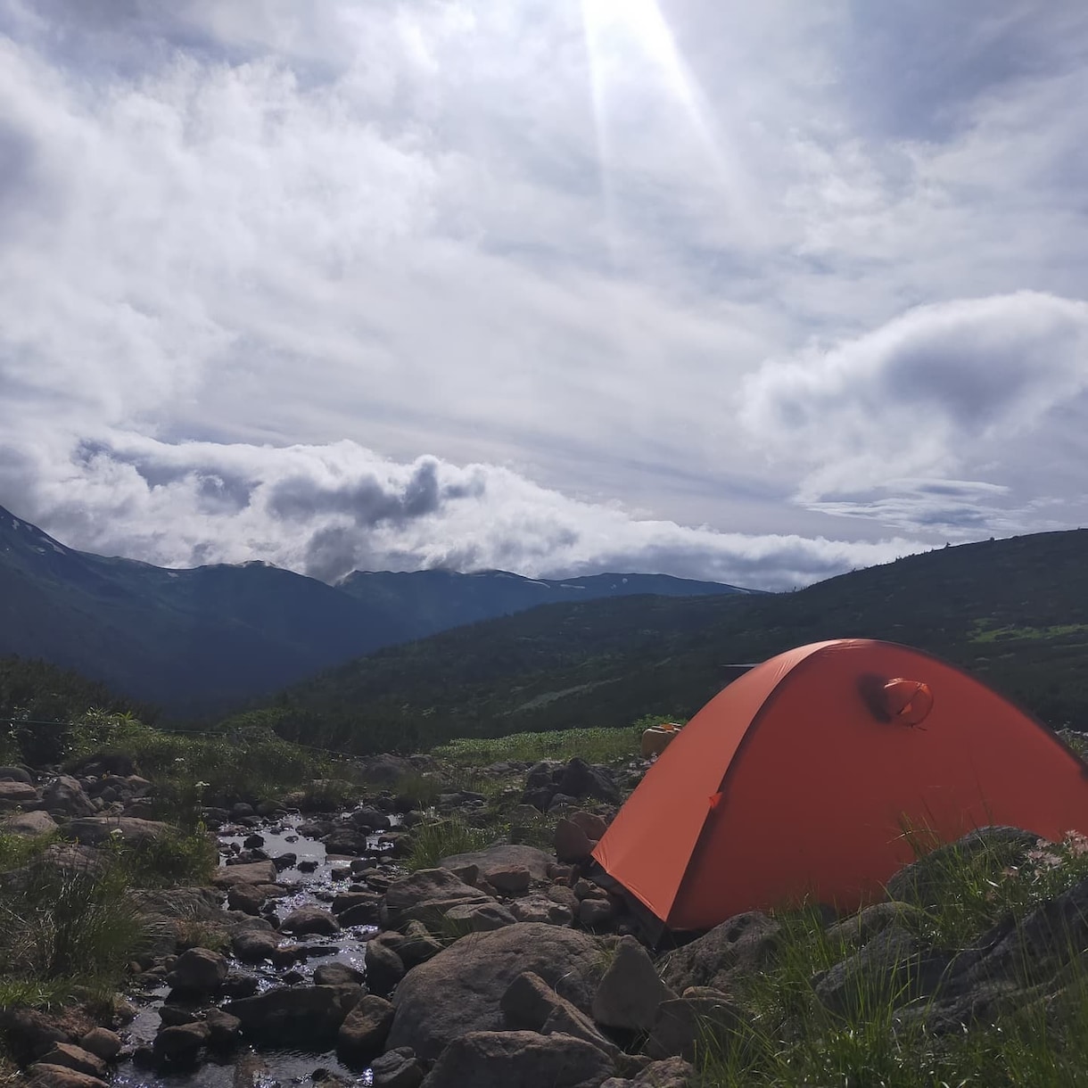 テント泊登山を考えてる方お悩み解決します 10泊11日経験した私にお任せっ! イメージ2