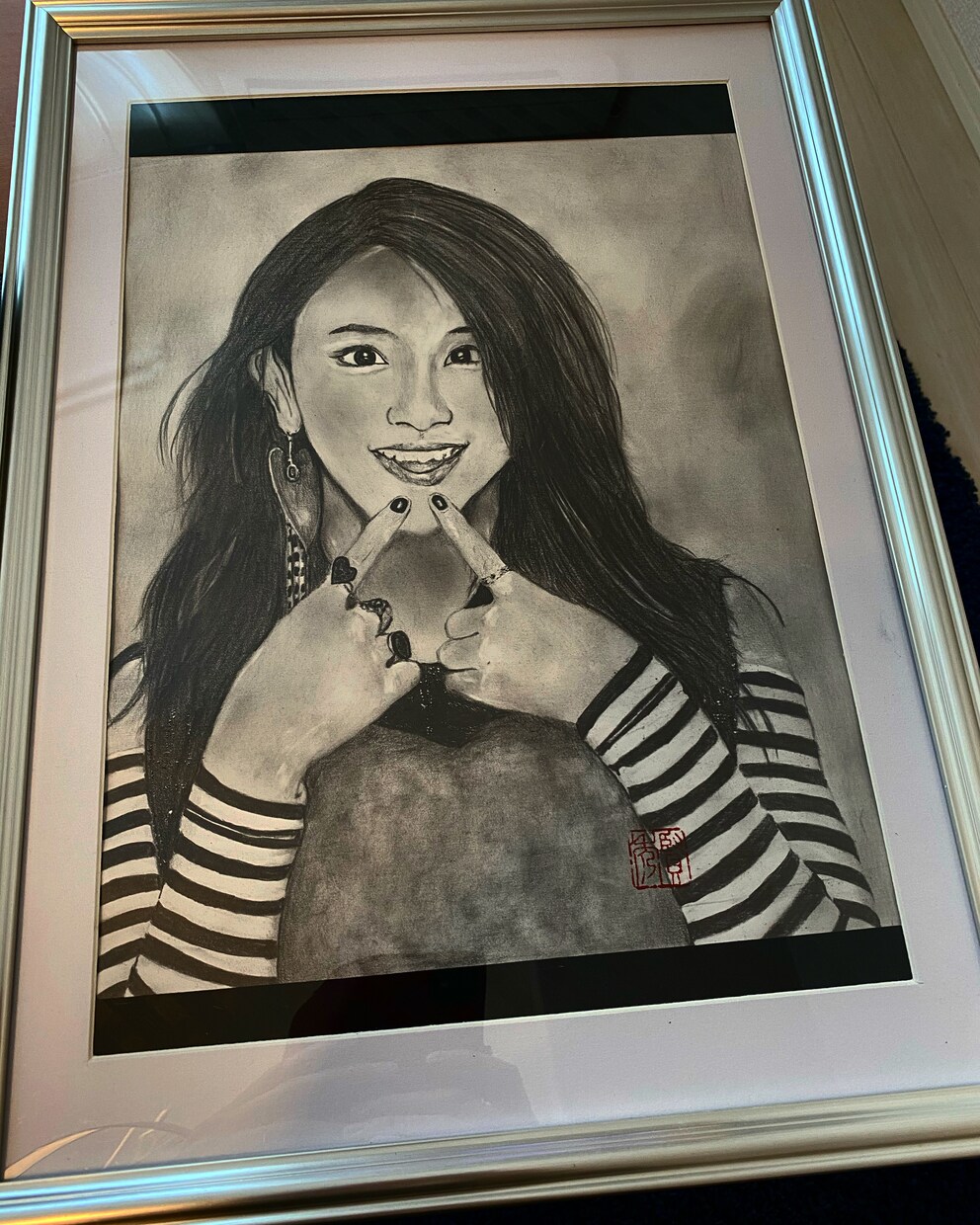 世界に1枚の鉛筆画を描かせていただきます 完全オーダーメイドによる鉛筆画の受注製作です。 イメージ4