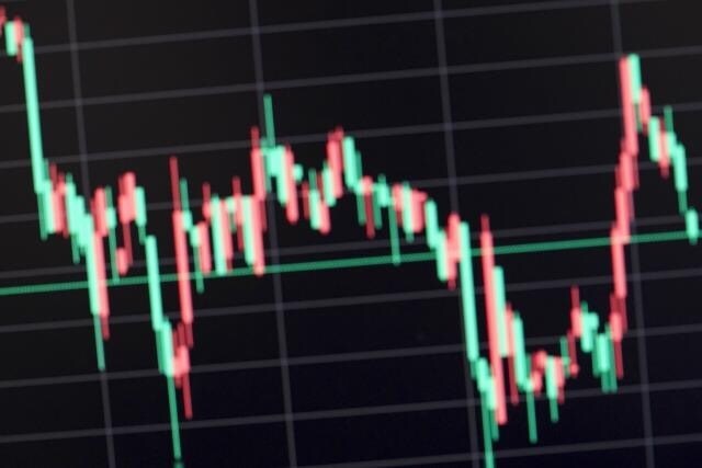 Fx のライントレードについて解説します テクニカル分析の手法の1つです イメージ1