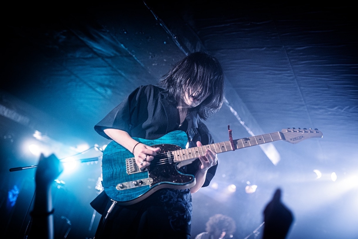 現役バンドマンが世界観に合ったギター制作をします 都内で活動中の
