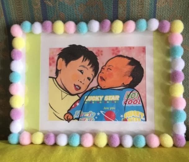 あったかく面白いタッチでオシャレな似顔絵を描きます 大切な方への記念のお品物として贈って欲しいと思っています。 イメージ10